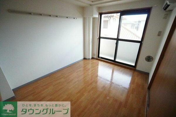 apartment 埼玉県鴻巣市雷電１丁目
地図を見る