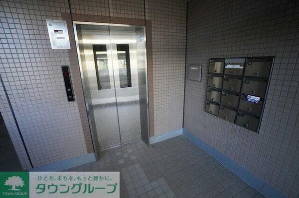 apartment 埼玉県鴻巣市雷電１丁目
地図を見る