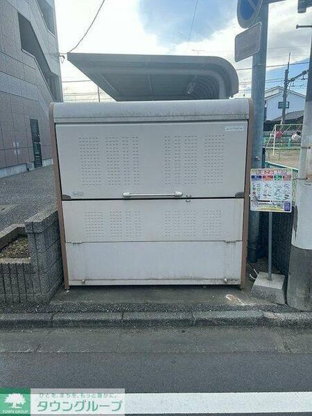 apartment 埼玉県鴻巣市雷電１丁目
地図を見る