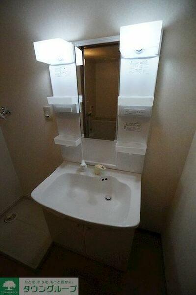 apartment 埼玉県鴻巣市雷電１丁目
地図を見る