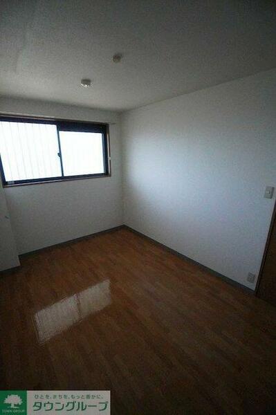 apartment 埼玉県鴻巣市雷電１丁目
地図を見る