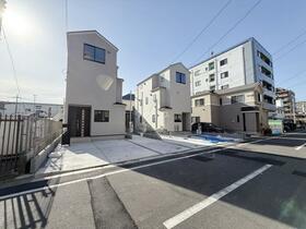 東京都足立区保木間１丁目