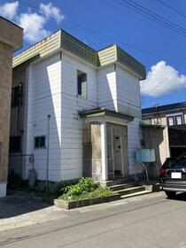 青森県青森市大字石江字岡部