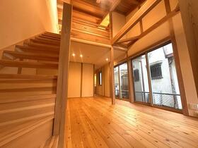 京都府城陽市寺田尼塚