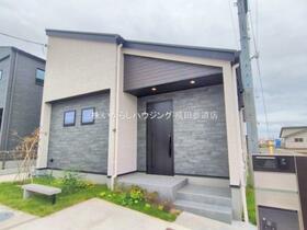 千葉県富里市七栄