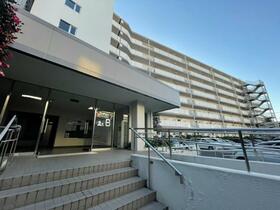 越谷ファミリータウンＢ棟