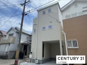 大阪府和泉市富秋町１丁目