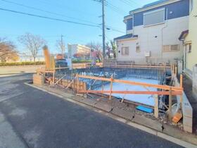 埼玉県三郷市戸ケ崎３丁目