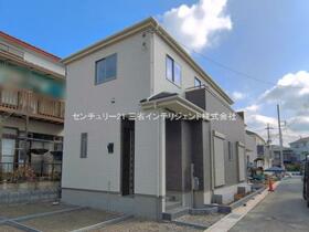 埼玉県三郷市戸ケ崎５丁目