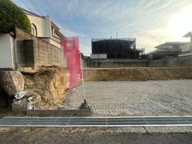 奈良県北葛城郡河合町高塚台１丁目