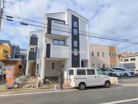 埼玉県川口市中青木３丁目