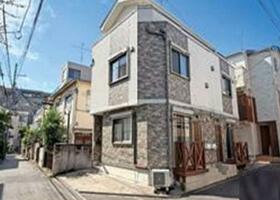 東京都文京区本郷５丁目