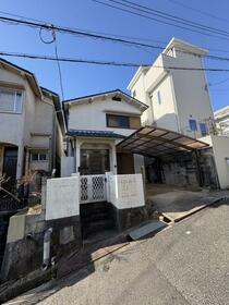 兵庫県川西市萩原３丁目