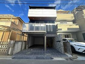 大阪府高槻市芝生町１丁目