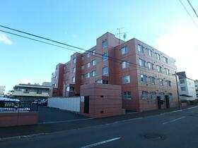 メゾンドルチェ平和通弐番館