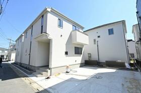 埼玉県三郷市戸ケ崎５丁目