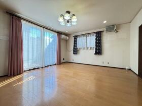 東京都練馬区桜台６丁目