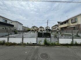 東京都三鷹市上連雀４丁目