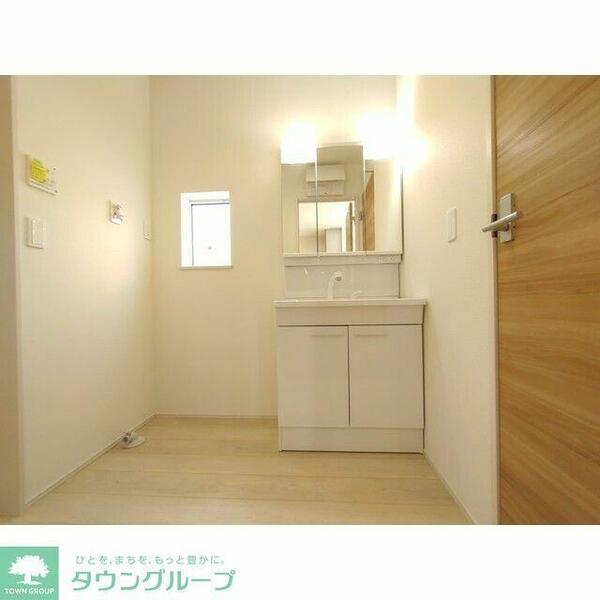 detached 埼玉県久喜市南栗橋１２丁目
地図を見る