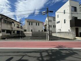 東京都中野区江原町１丁目