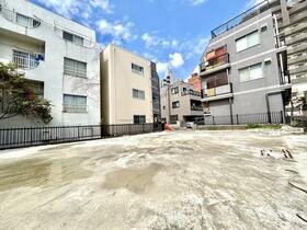 東京都文京区春日２丁目