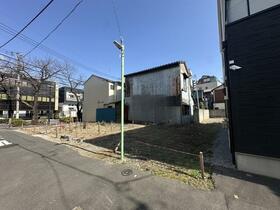 東京都足立区柳原１丁目