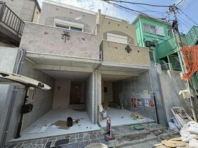 東京都中野区中央３丁目