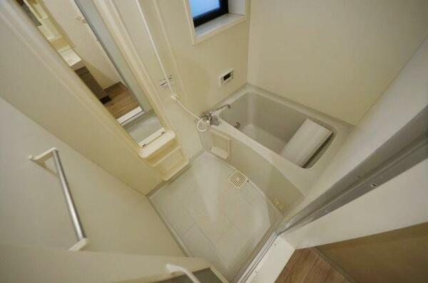 apartment 埼玉県北足立郡伊奈町栄５丁目
地図を見る