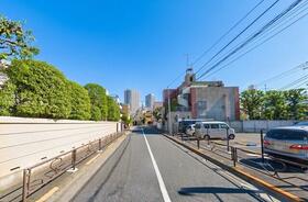 東京都文京区千石３丁目