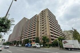 角の部屋「イーストパークス大島サザンスクエア」