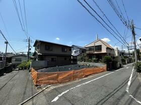 東京都目黒区三田２丁目