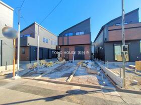 東京都三鷹市上連雀９丁目