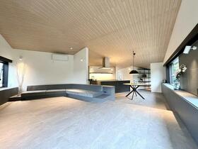 東京都羽村市羽加美3丁目