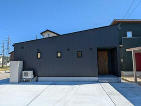 石川県白山市陽羽里２丁目