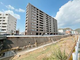 サーパス文教通り