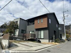 広島県安芸郡熊野町平谷４丁目