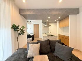 ブランズ麻布狸穴町