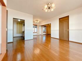 モアグレース梅林公園北館