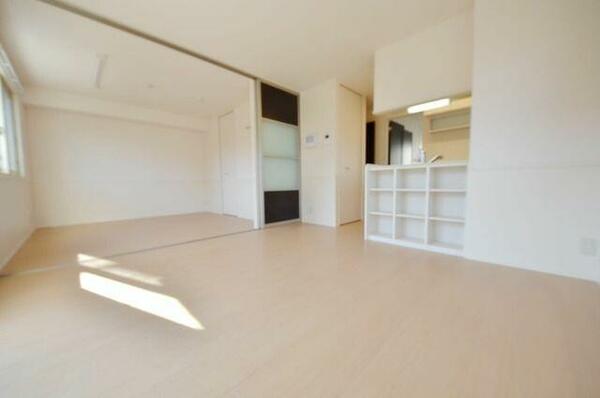 apartment 埼玉県ふじみ野市新駒林３丁目
地図を見る