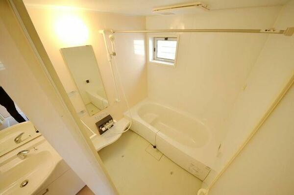 apartment 埼玉県ふじみ野市新駒林３丁目
地図を見る