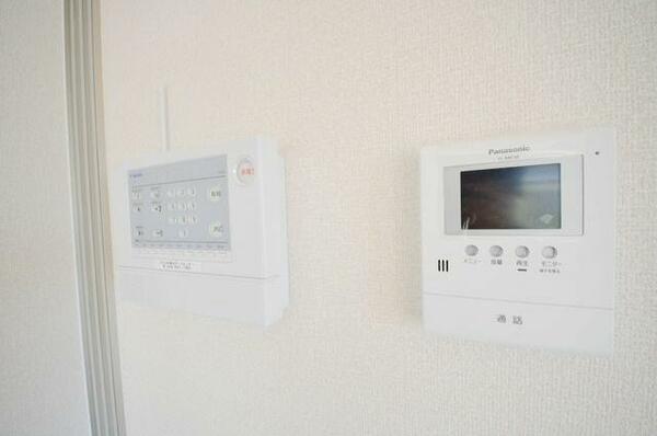 apartment 埼玉県ふじみ野市新駒林３丁目
地図を見る