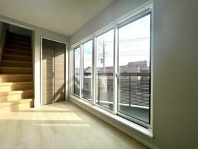 東京都調布市国領町６丁目