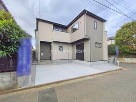 東京都三鷹市大沢５丁目