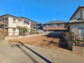 東京都八王子市元八王子町２丁目