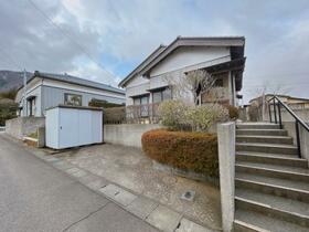 新潟県西蒲原郡弥彦村大字上泉