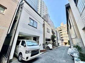 東京都台東区東上野５丁目