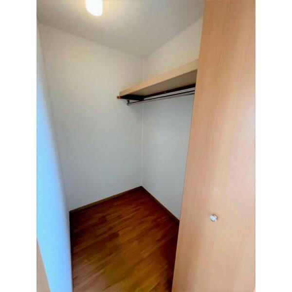 apartment 茨城県那珂市菅谷
地図を見る