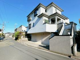 埼玉県入間郡毛呂山町岩井東１丁目