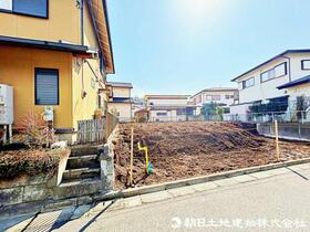 埼玉県所沢市中新井４丁目