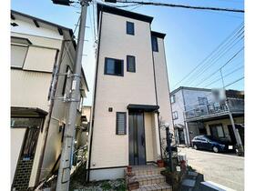 埼玉県草加市小山２丁目